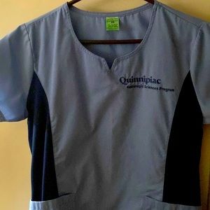 XS Quinnipiac Rad Tech Scrub Top
